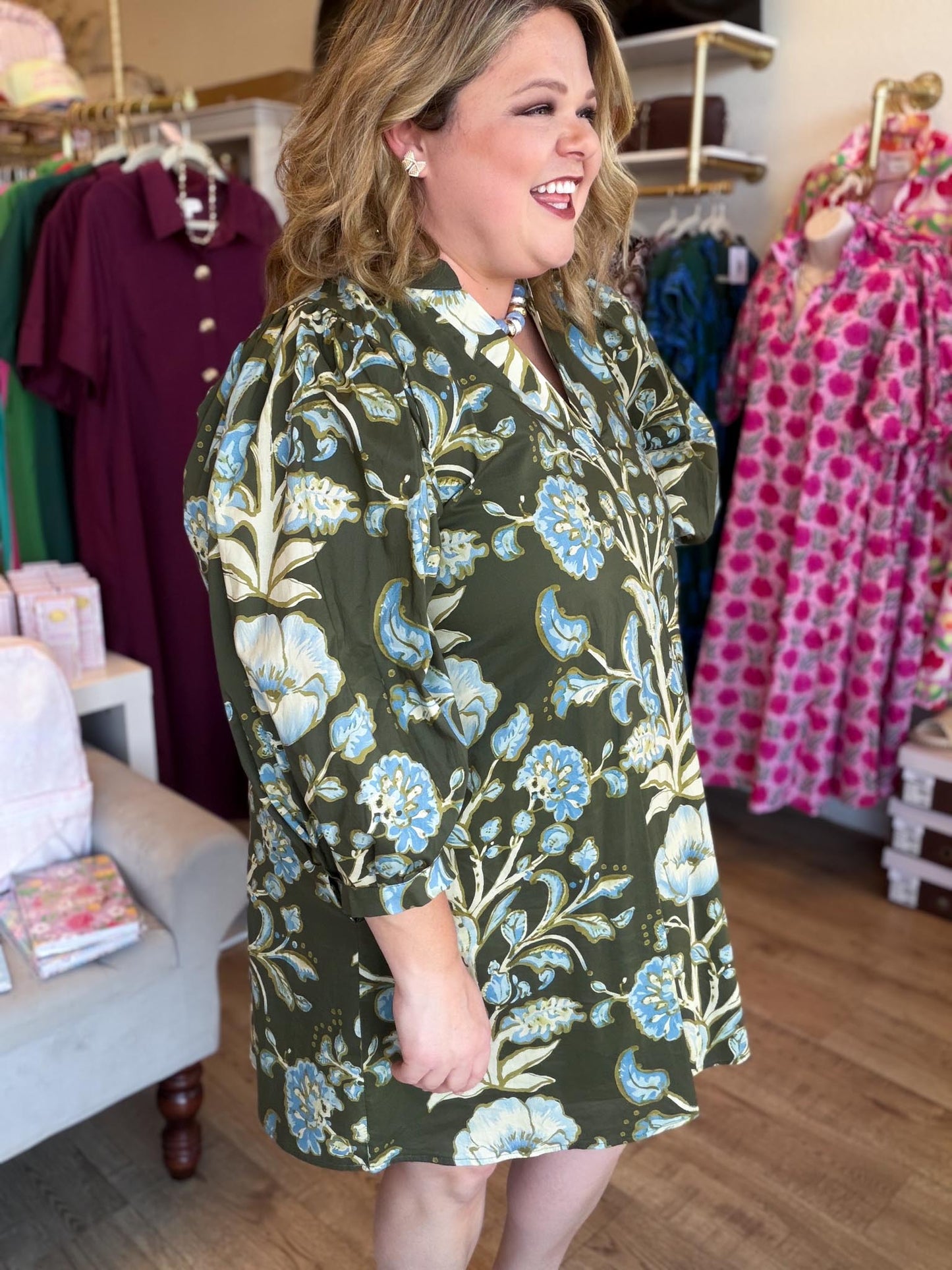 Olive & Ivy Curvy Floral Mini Dress