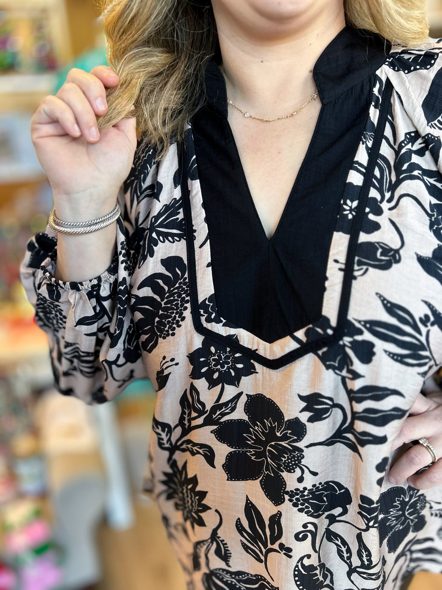 Rockin' Around Curvy Black & Taupe Top