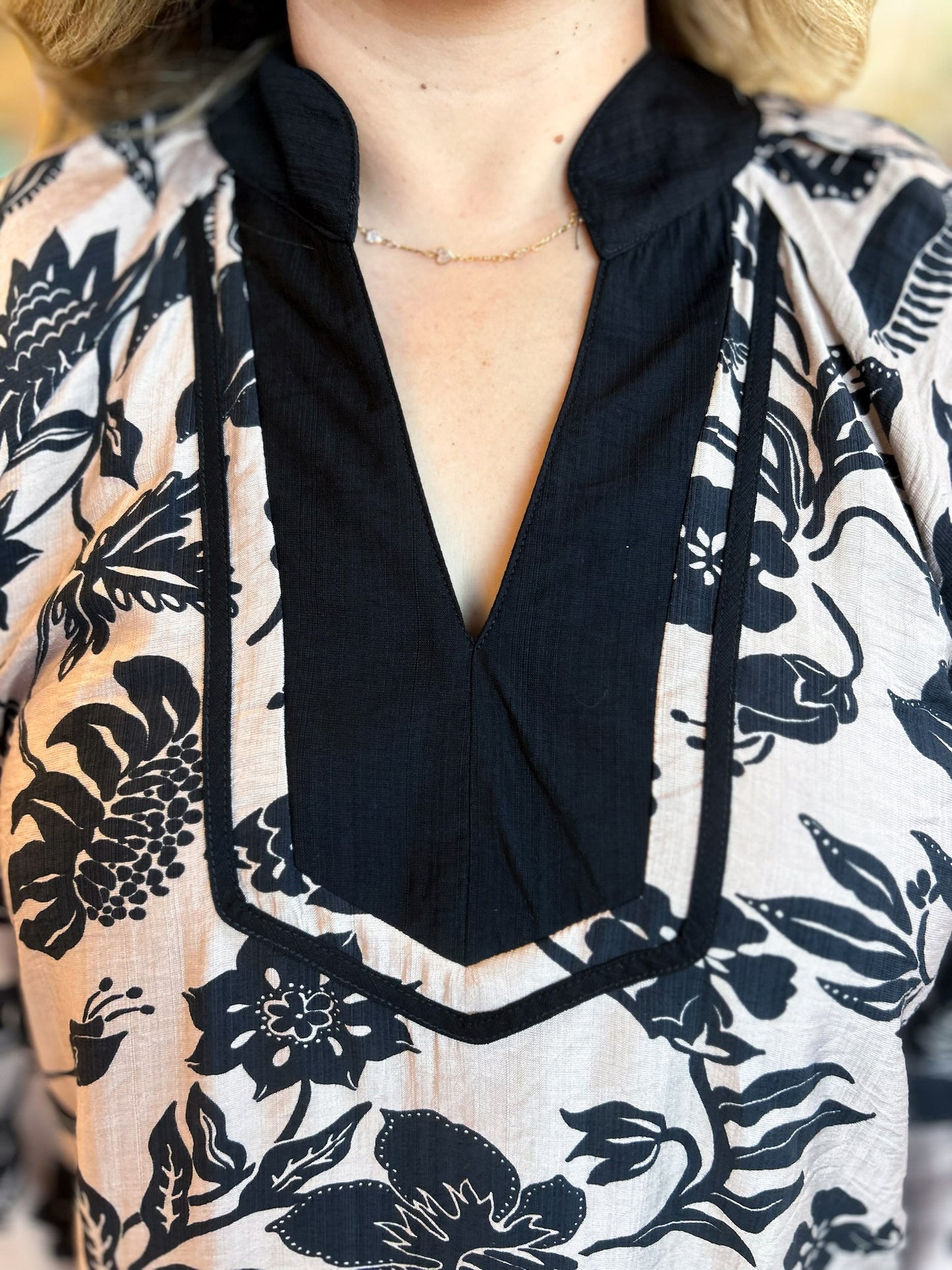 Rockin' Around Curvy Black & Taupe Top