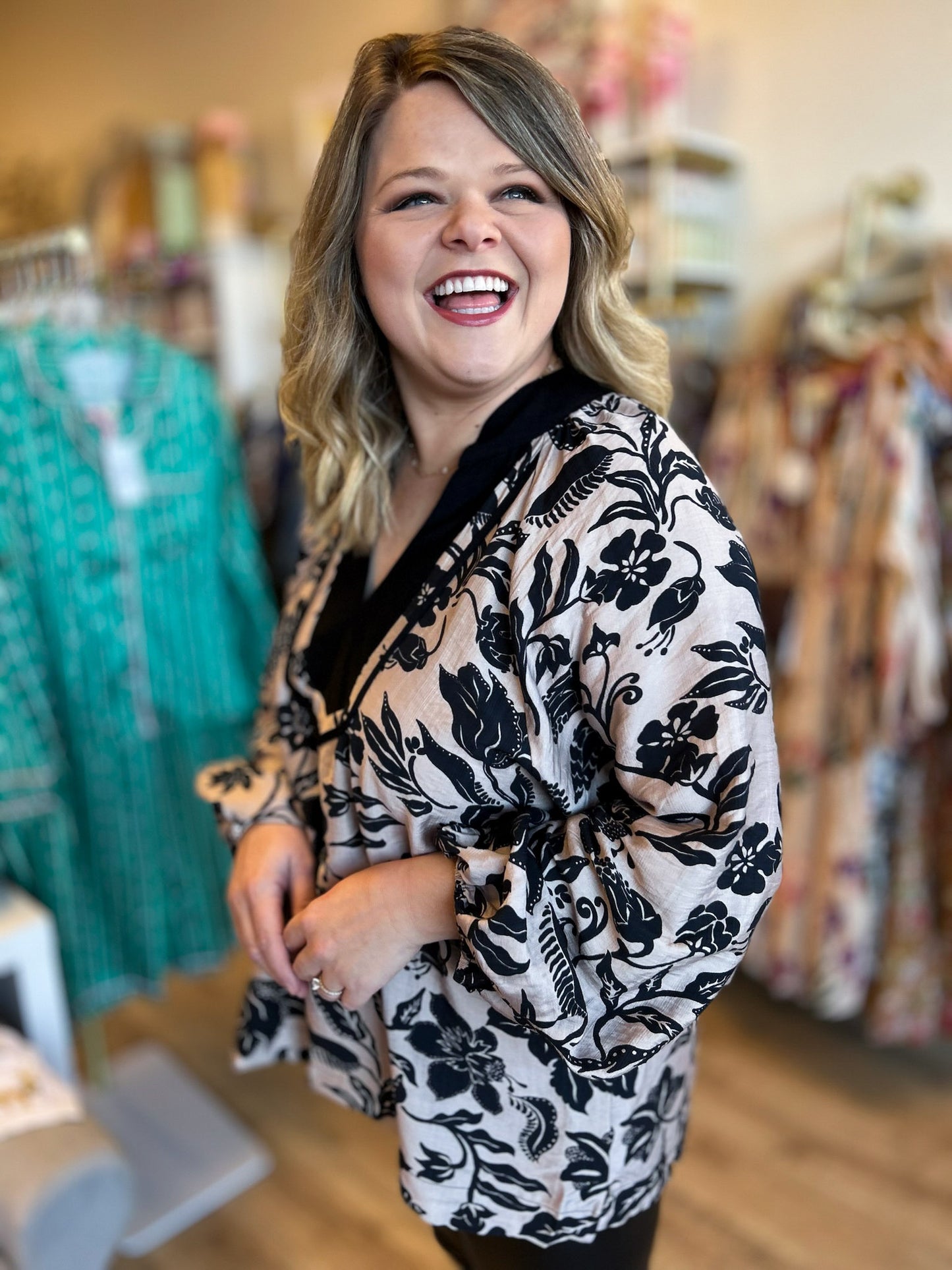 Rockin' Around Curvy Black & Taupe Top