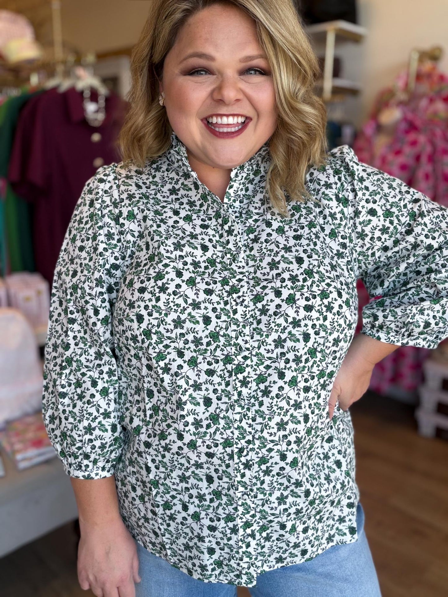 Secret Garden Plus-Size Green Floral Button Down Top