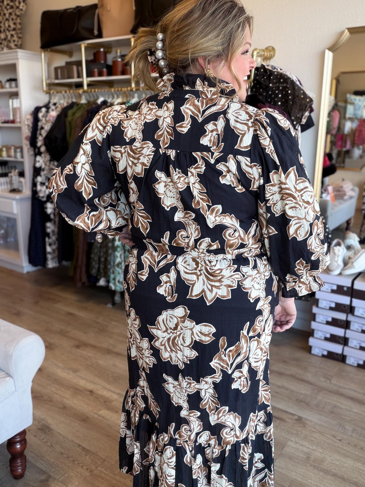 Sepia Romance Curvy Black Floral Midi Dress