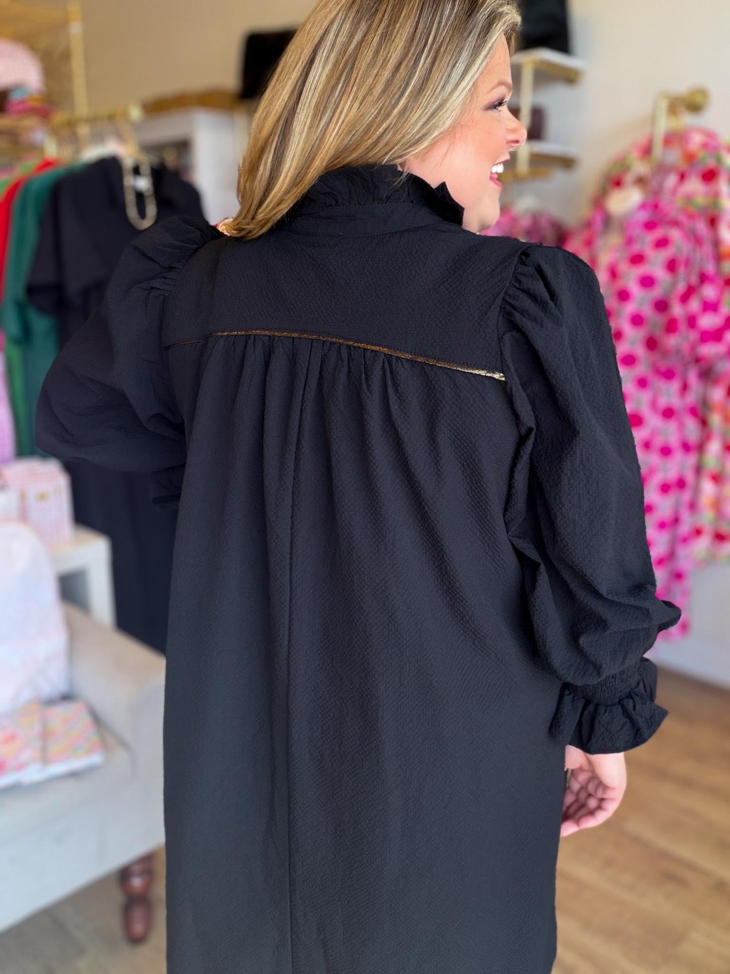 Timeless Autumn Curvy Black Long Sleeve Mini Dress