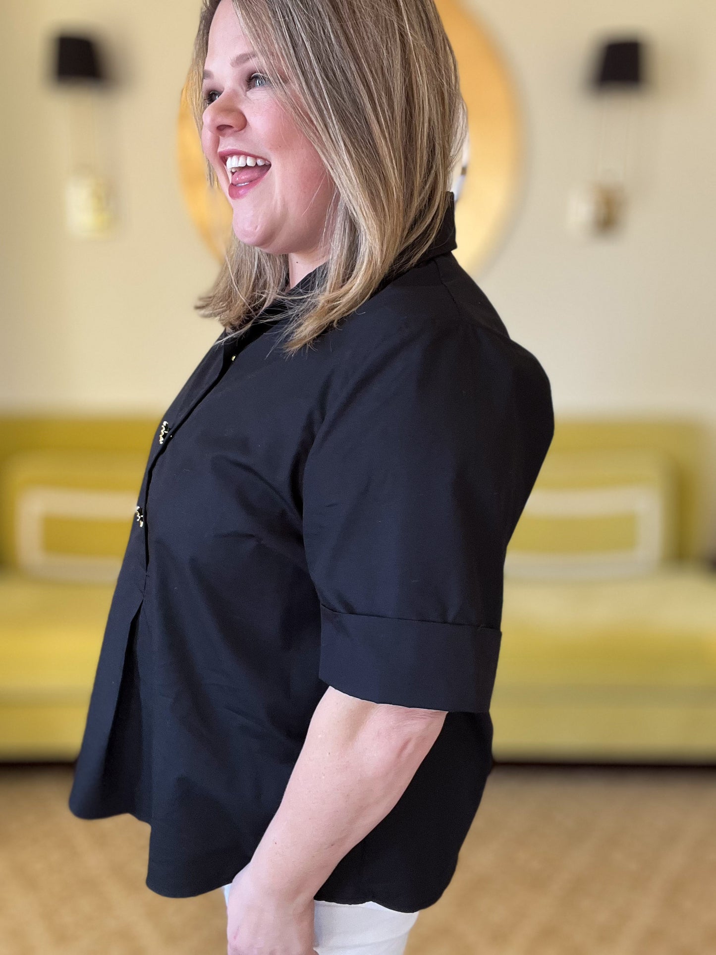 Très Belle Curvy Black Blouse