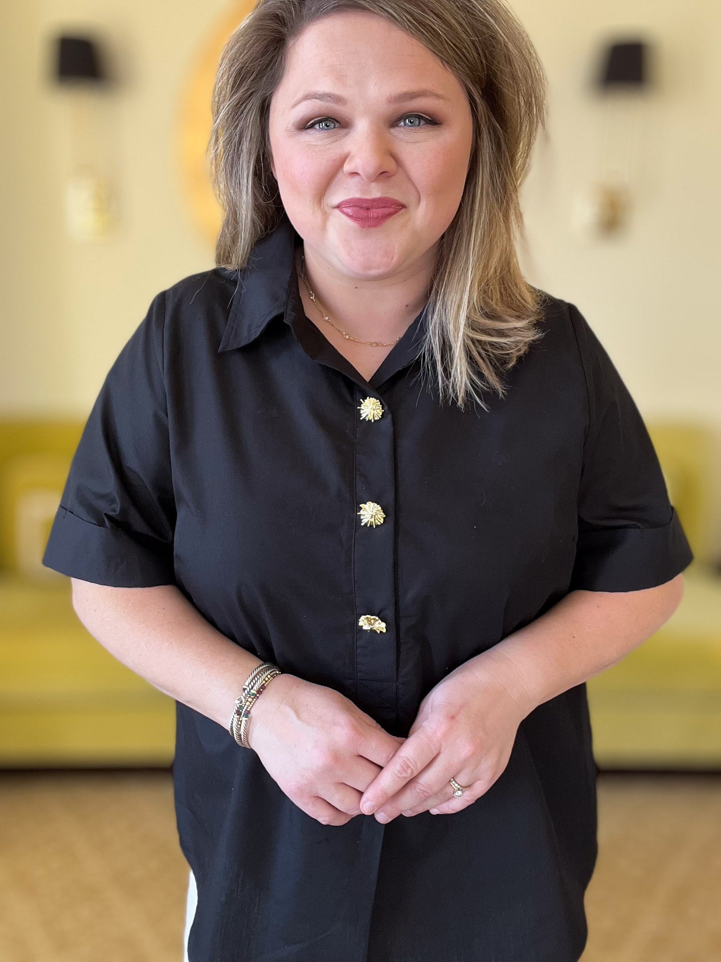 Très Belle Curvy Black Blouse