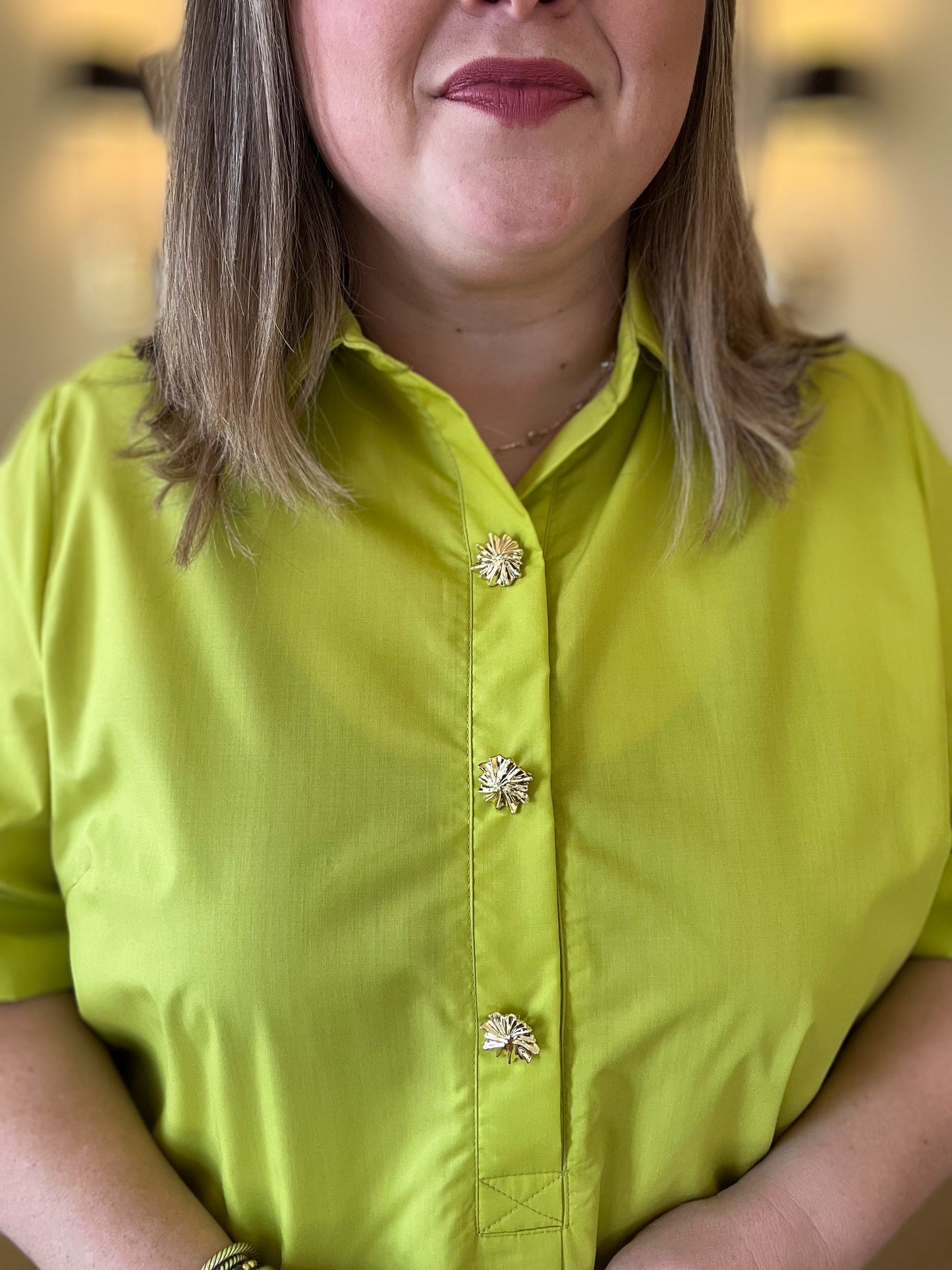 Très Belle Curvy Chartreuse Blouse