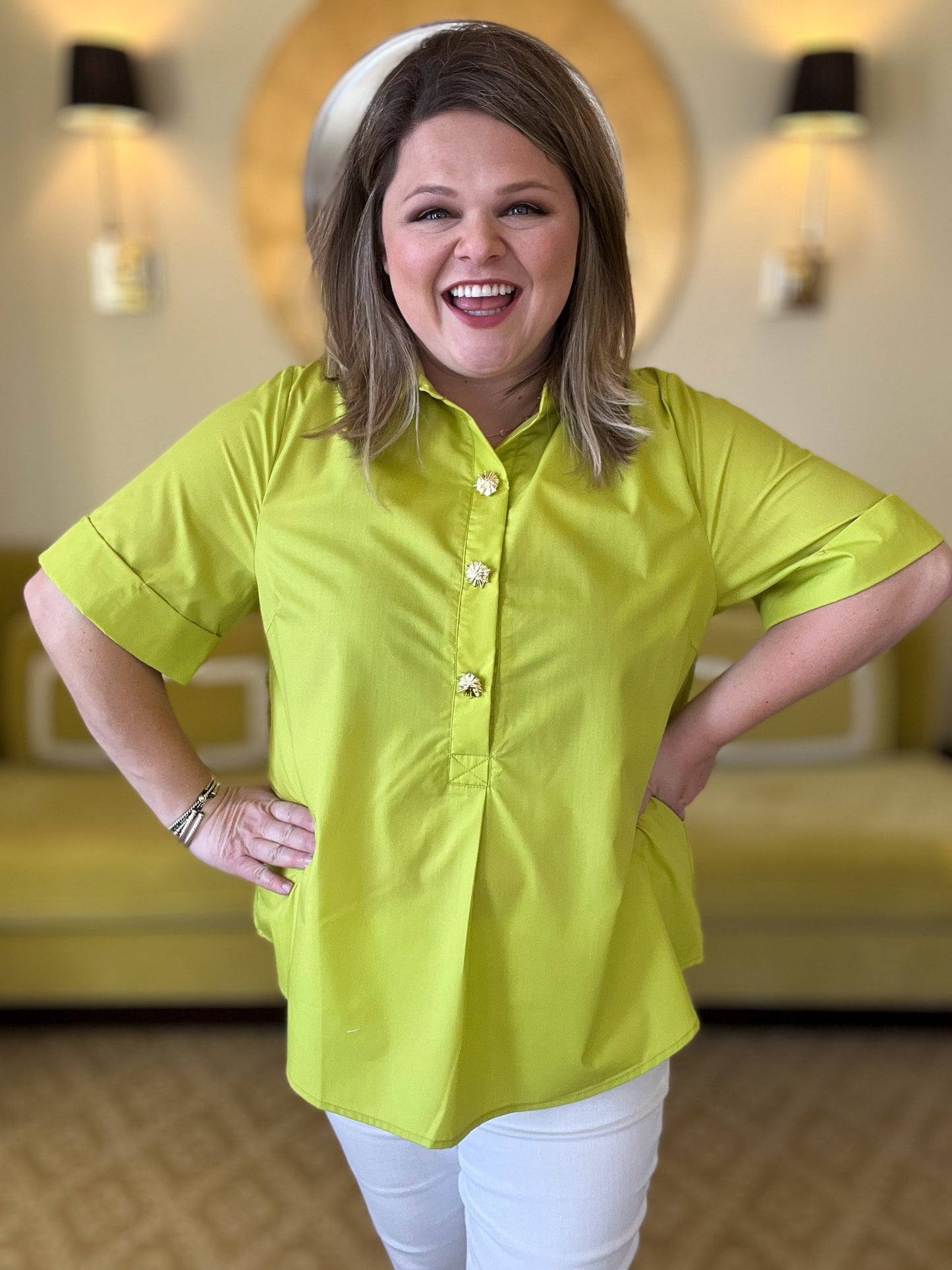 Très Belle Curvy Chartreuse Blouse