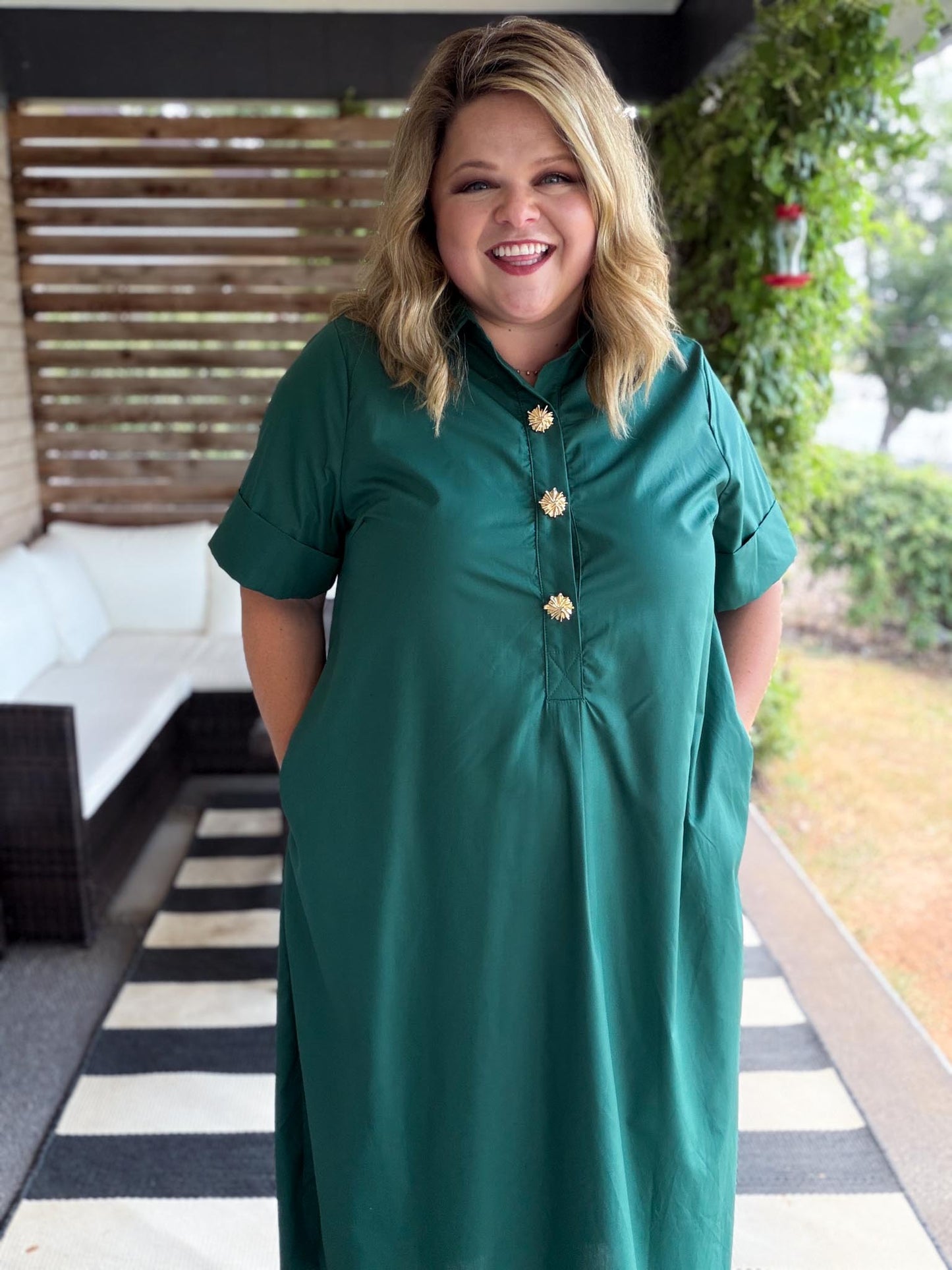Tres Chic Curvy Dark Green Midi Dress