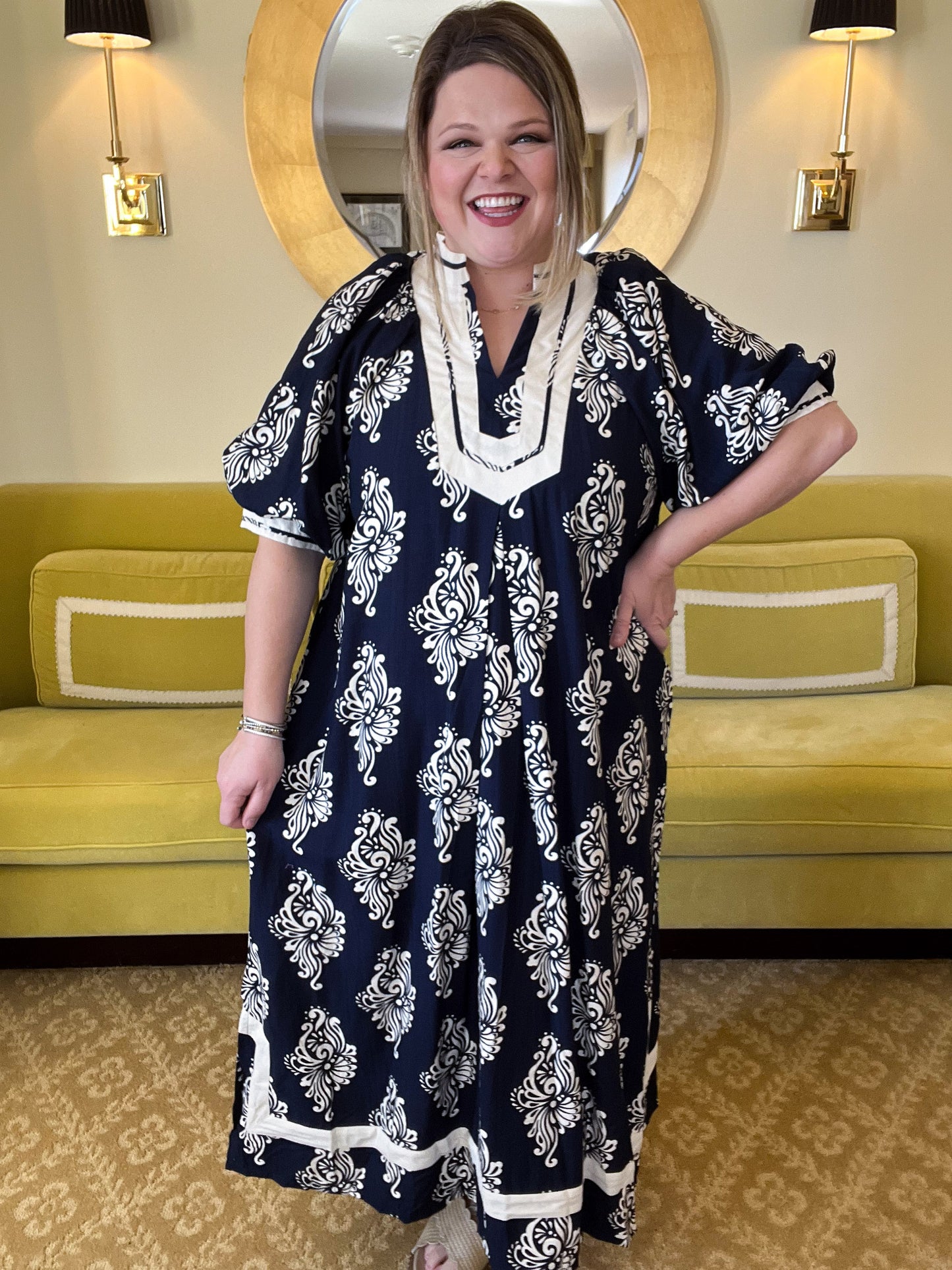 Twilight Tide Curvy Navy Midi Dress