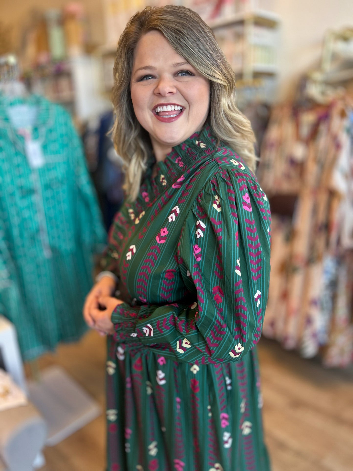 Wintergreen Soirée Curvy Green Long Sleeve Maxi Dress
