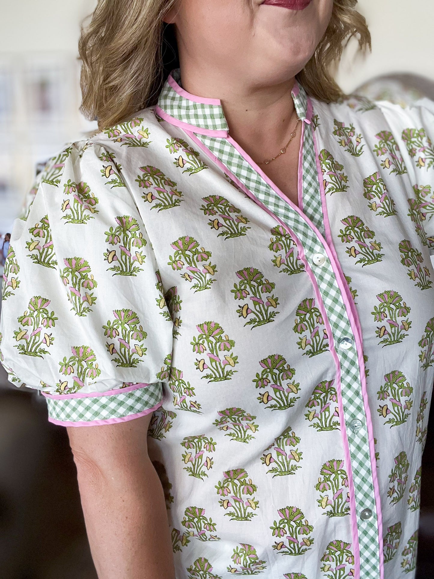 Wisteria Lane Curvy Floral Gingham Top