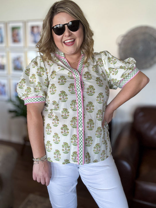 Wisteria Lane Curvy Floral Gingham Top